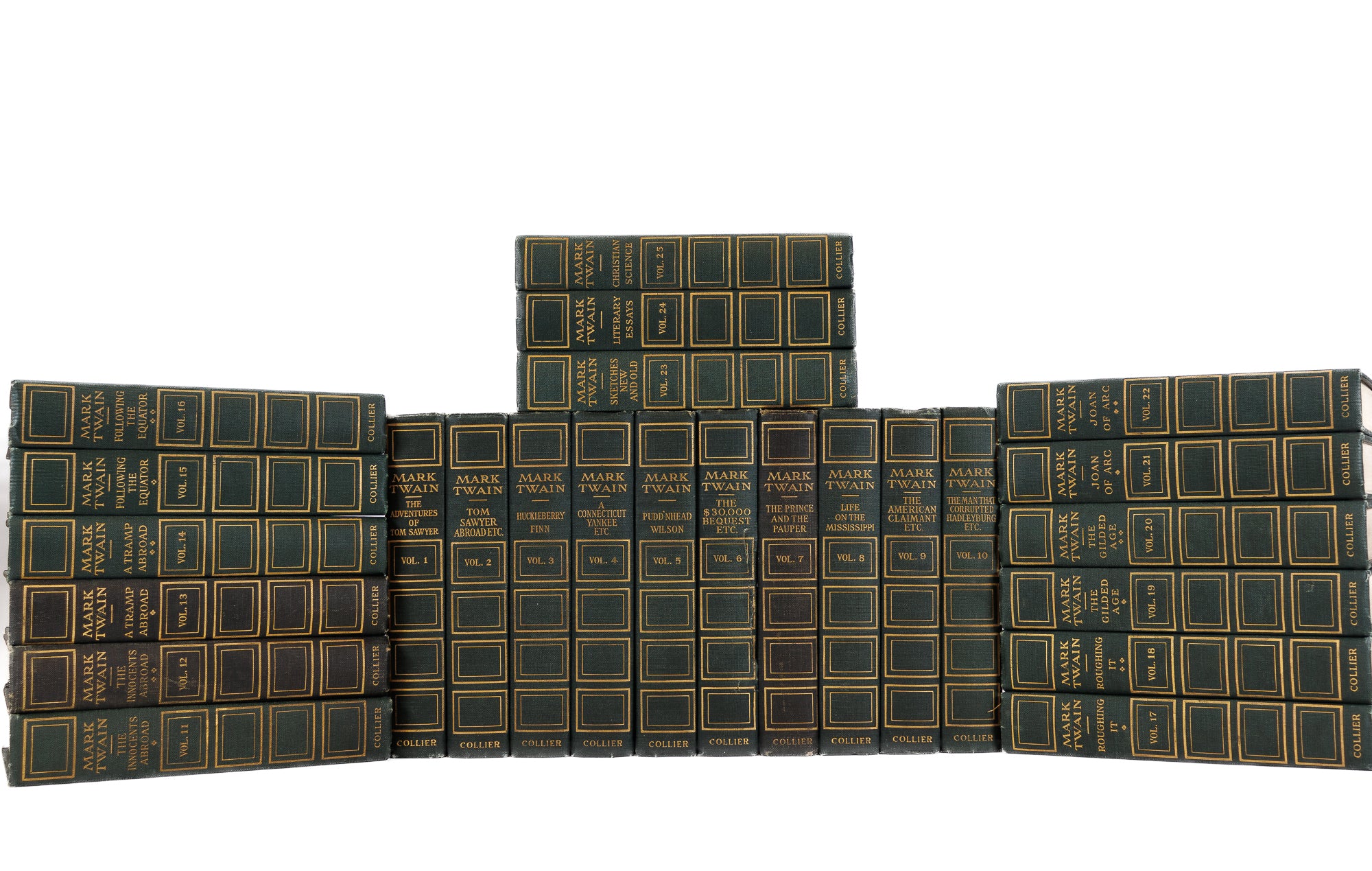 <center> Mark Twain <br><i> THE WRITINGS  </i><br> 25 VOLUMES </center>